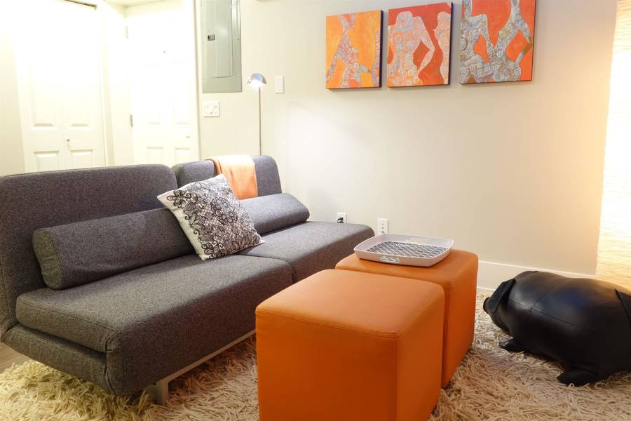 180 E 17th AVE, Vancouver, BC V5V 1A4