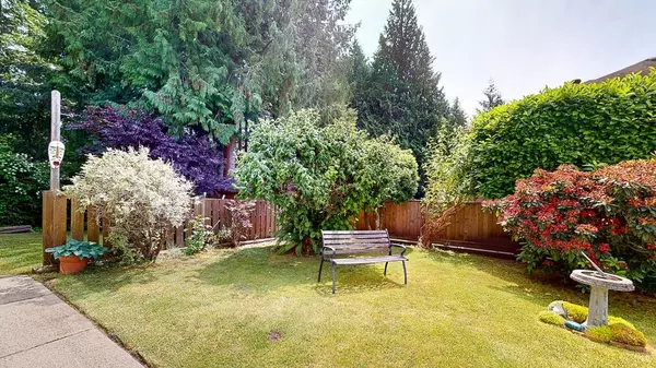 Gibsons, BC V0N 1V5,1514 Islandview DR