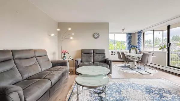 West Vancouver, BC V7T 2N8,555 13th ST #605