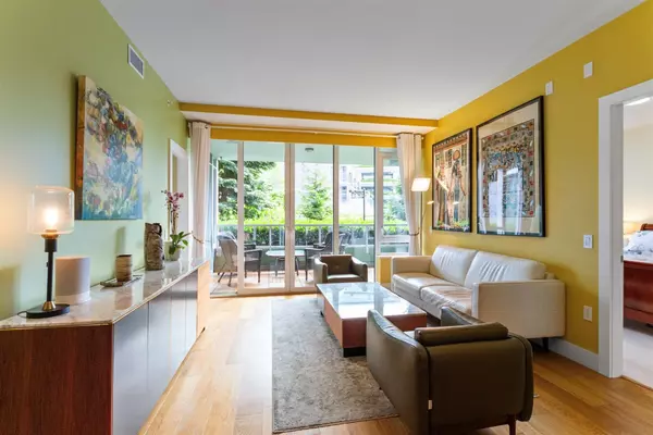 West Vancouver, BC V7T 0B2,866 Arthur Erickson PL #200