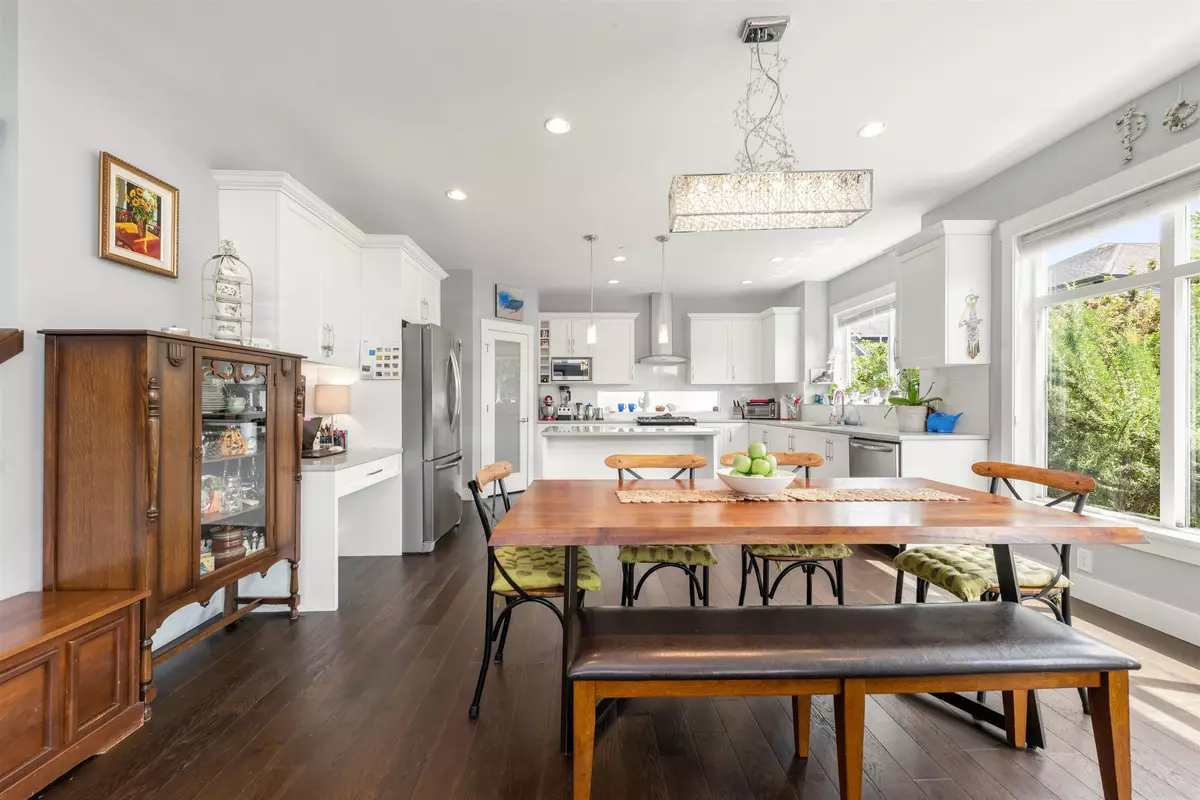 Tsawwassen, BC V4M 0A8,4652 Blue Heron WAY