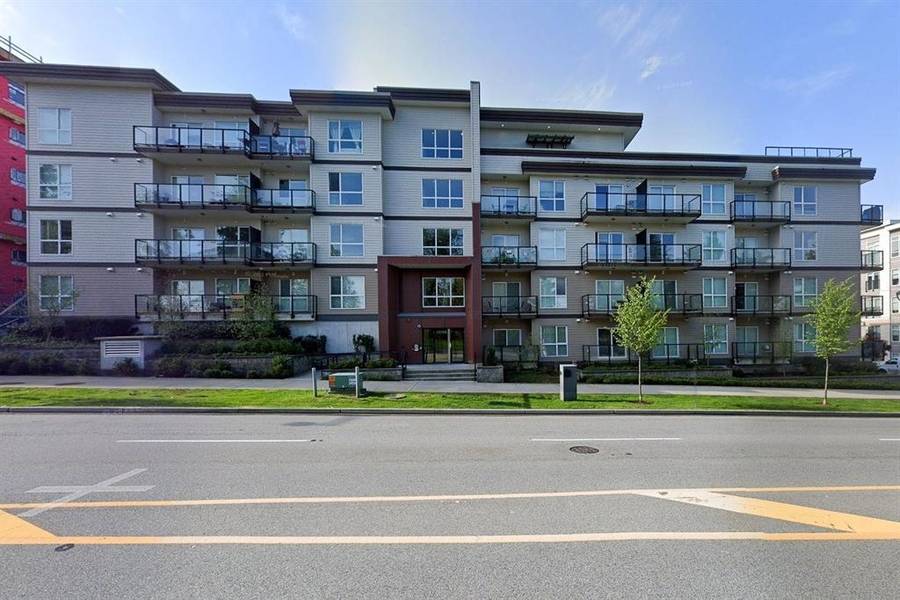 13768 108 AVE #212, Surrey, BC V3T 0L9