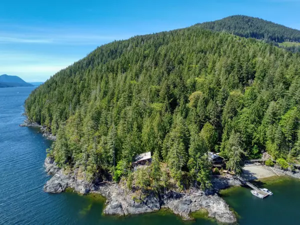 Egmont, BC V0N 1N0,Block 1 Jervis Inlet BCH