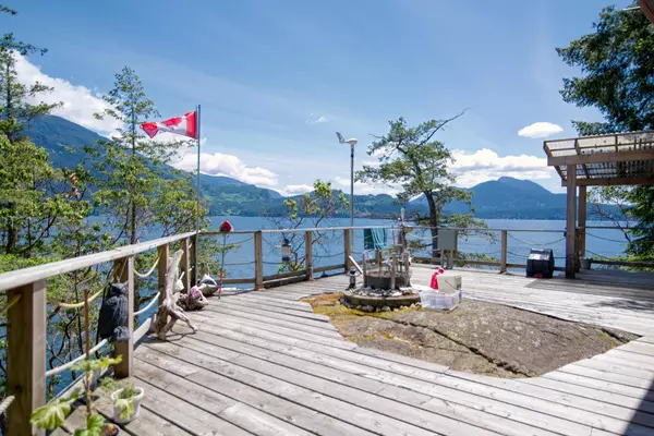 Block 1 Jervis Inlet BCH Egmont, BC V0N 1N0