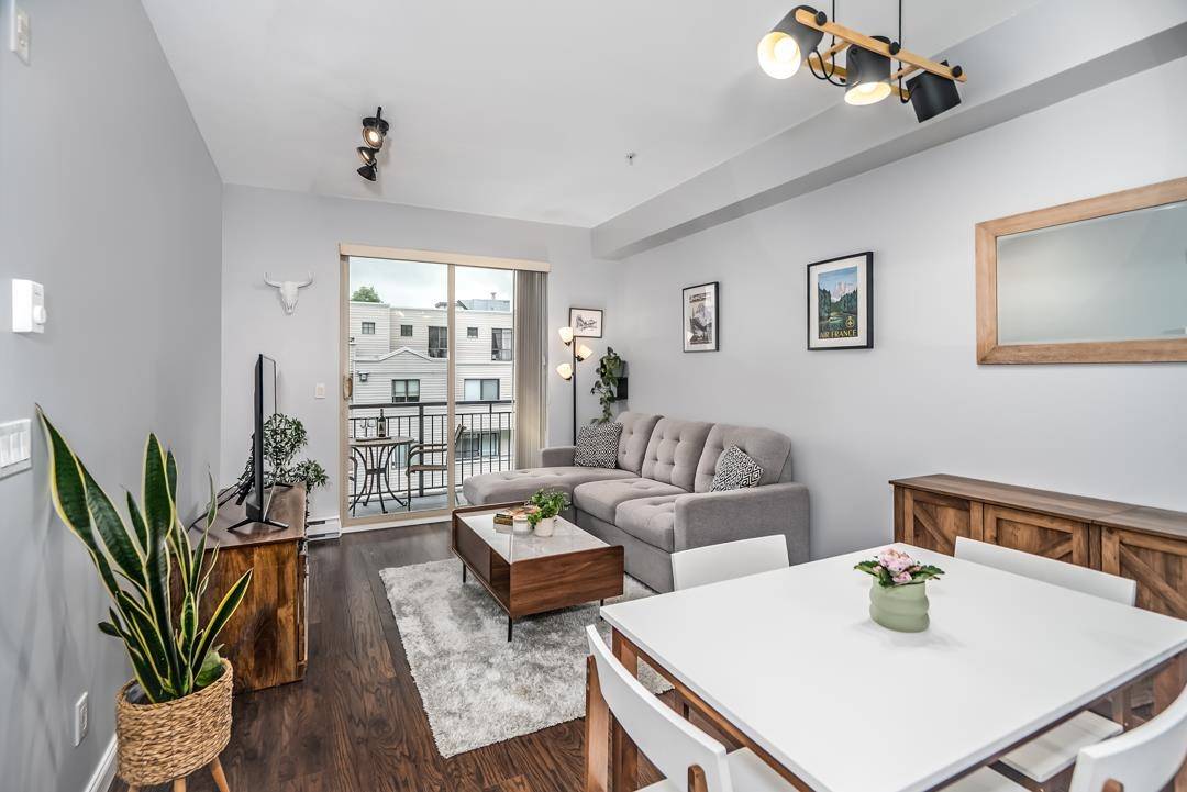 Port Coquitlam, BC V3C 2B1,2346 Mcallister AVE #306