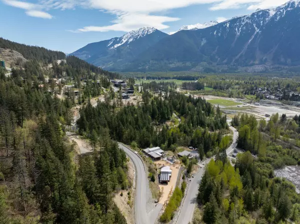 7501 Pebble Creek DR Pemberton, BC V0N 2L1