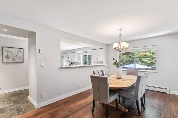 Maple Ridge, BC V2W 1N4,27740 Sayers CRES