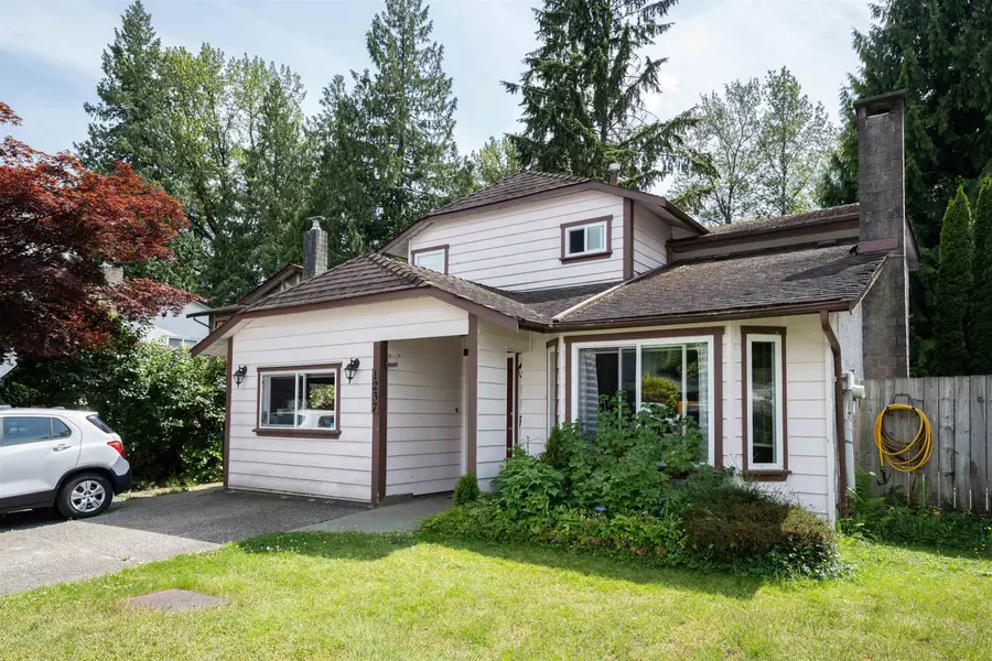 1237 River DR, Coquitlam, BC V3E 1N7