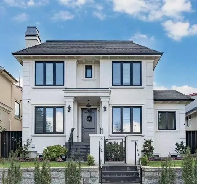 Vancouver, BC V6R 2L6,4112 W 11th AVE