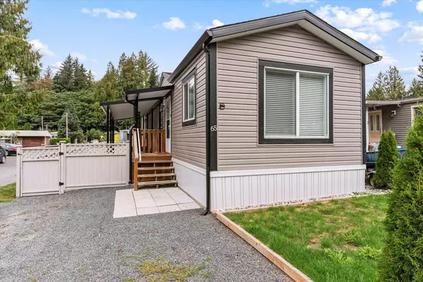 Cultus Lake, BC V2R 5B3,3942 Columbia Valley RD #65