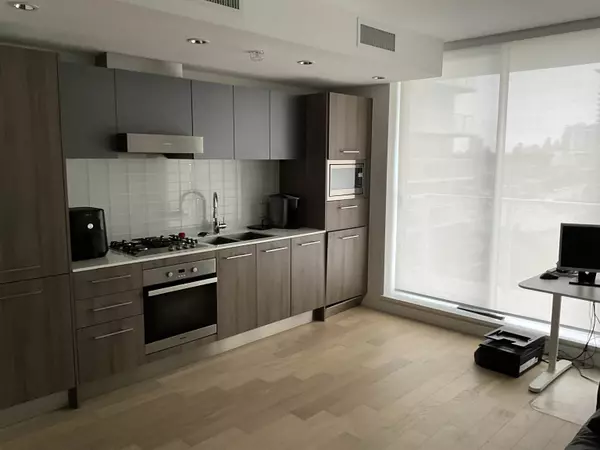 Vancouver, BC V5N 0G6,2221 E 30th AVE #1003