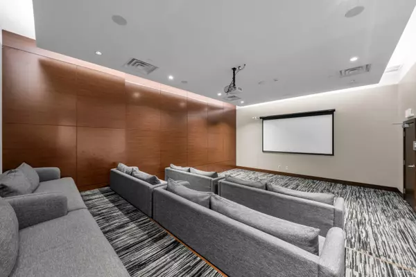 Surrey, BC V3T 0L3,13750 100 AVE #4302