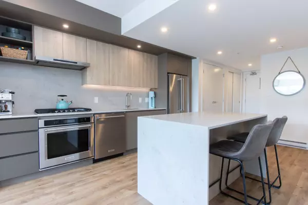 Squamish, BC V8B 0J8,38362 Buckley AVE #421