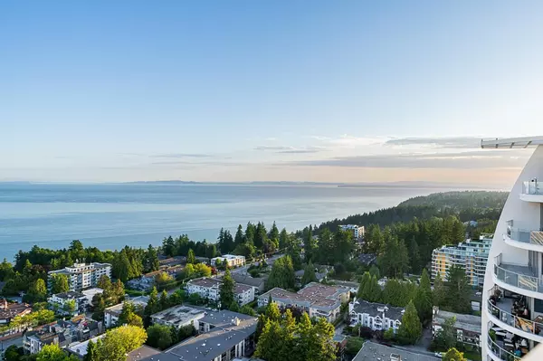 White Rock, BC V4B 0C3,1501 Foster ST #PH 2
