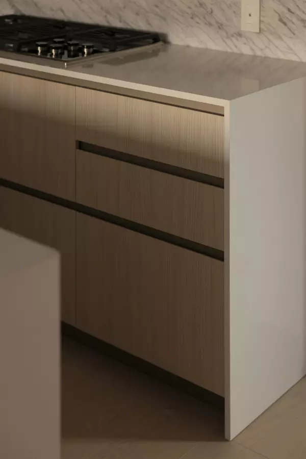 Vancouver, BC V5V 2K9,772 W 27th AVE