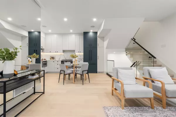 Vancouver, BC V5V 2Z8,365 E 33rd AVE #1