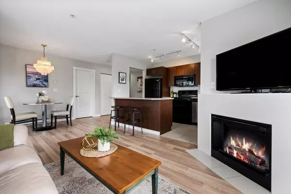 Chilliwack, BC V2P 0B1,45559 Yale RD #211