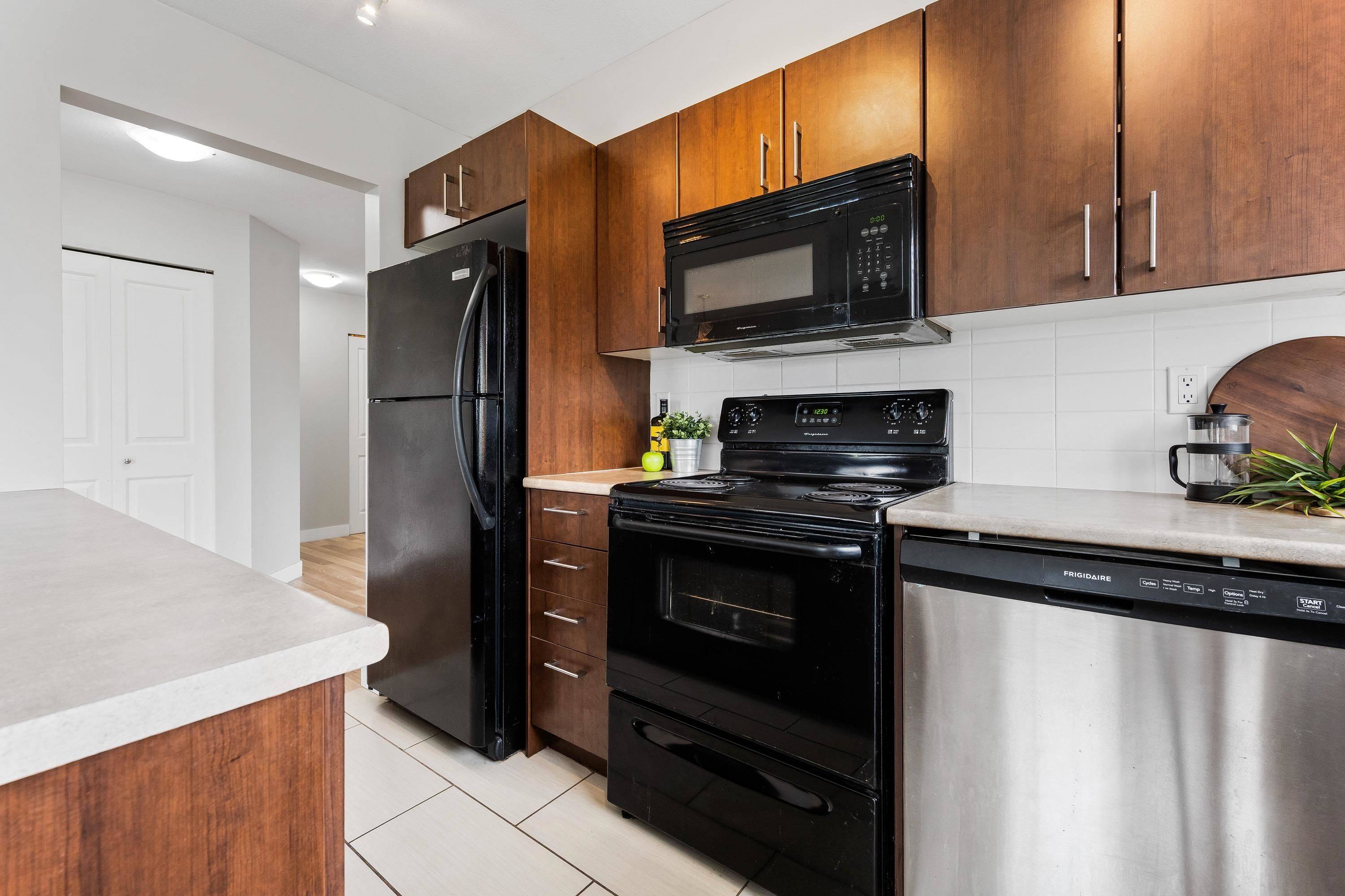 45559 Yale RD #211 Chilliwack, BC V2P 0B1