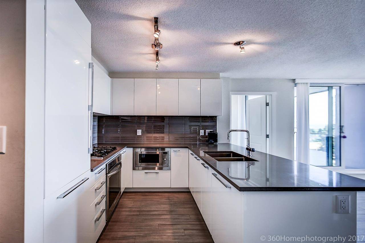 Burnaby, BC V5H 0C7,6658 Dow AVE #1809