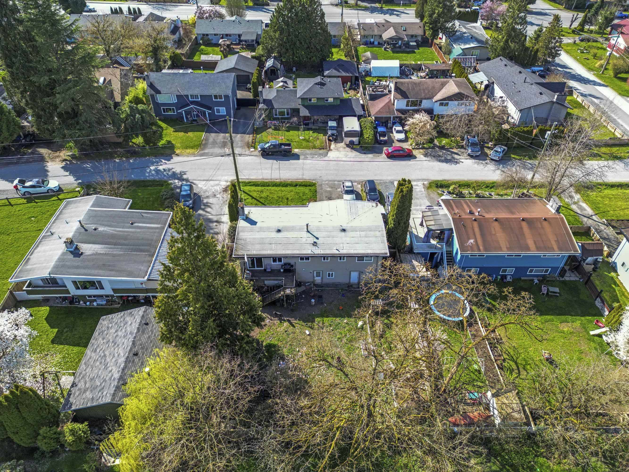 Maple Ridge, BC V2X 6K9,12302 Fletcher ST