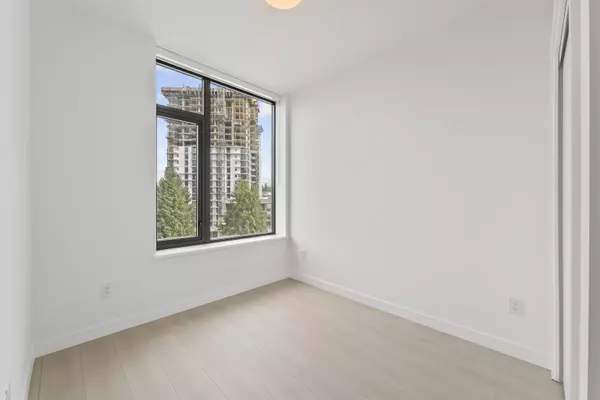 626 Claremont ST #1209 Coquitlam, BC V3J 3T4