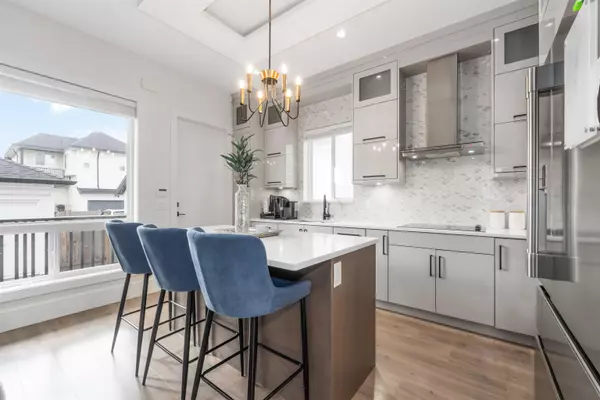 7065 194a ST Surrey, BC V4N 1N2