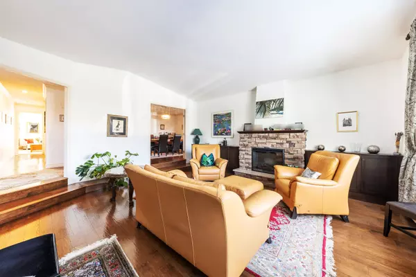 Vancouver, BC V6S 1T9,3982 W 29th AVE