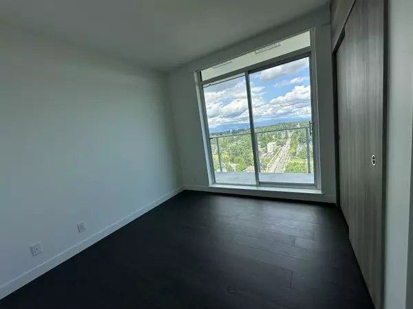 Surrey, BC V3T 0V3,13778 100 AVE #3203