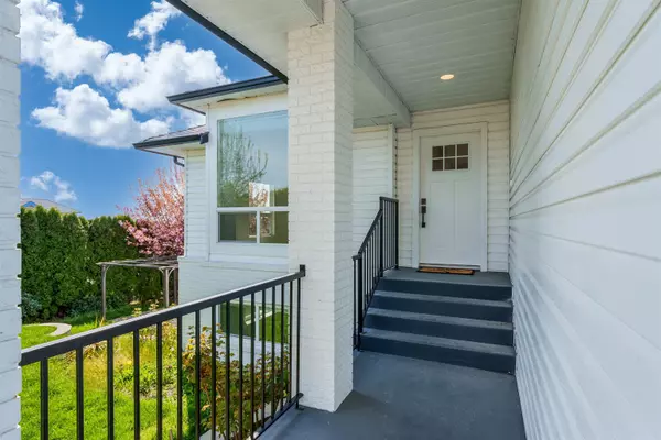 Abbotsford, BC V2T 5K5,3073 Kingfisher DR