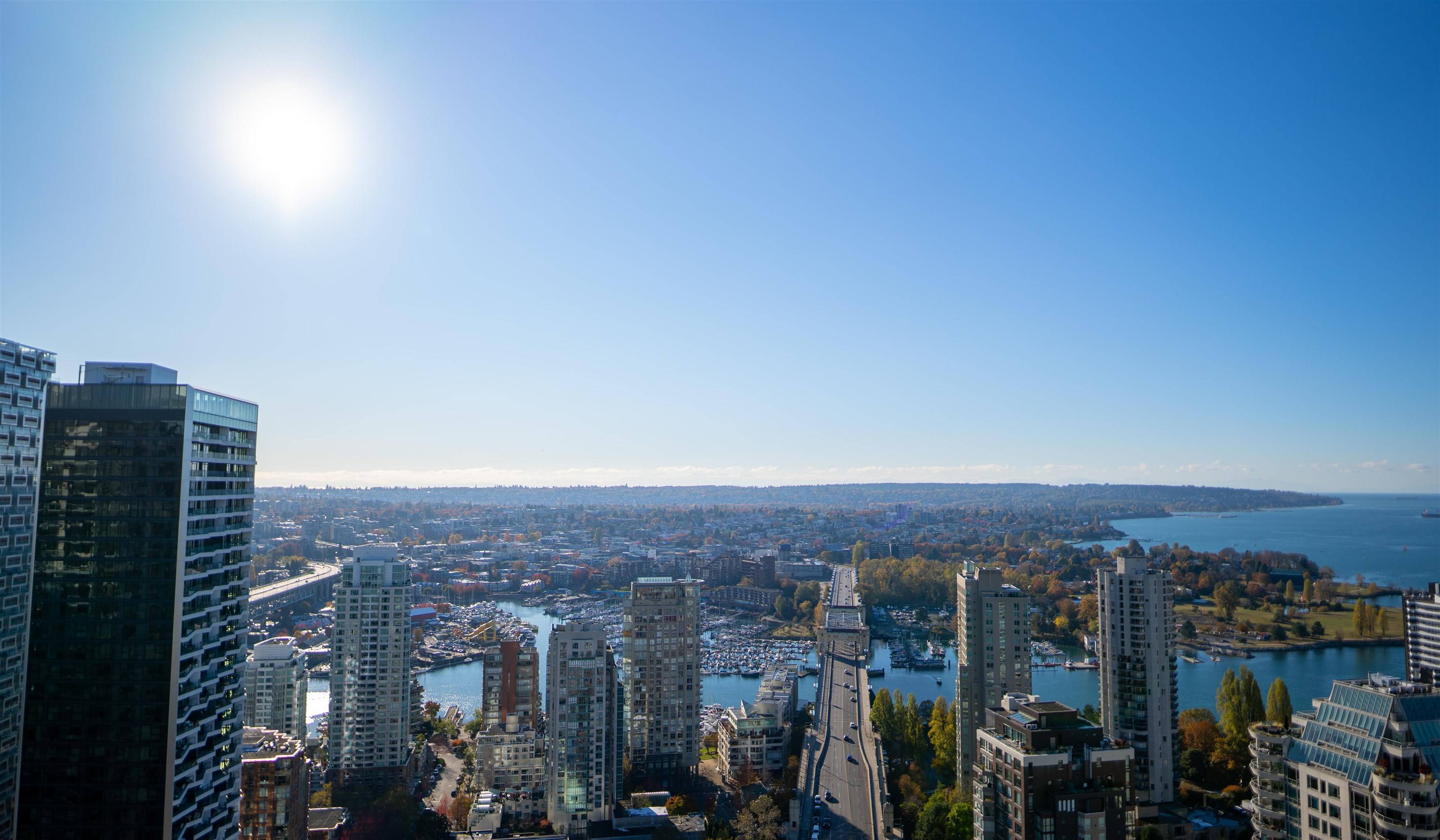 1289 Hornby ST #3810, Vancouver, BC V6Z 0G7