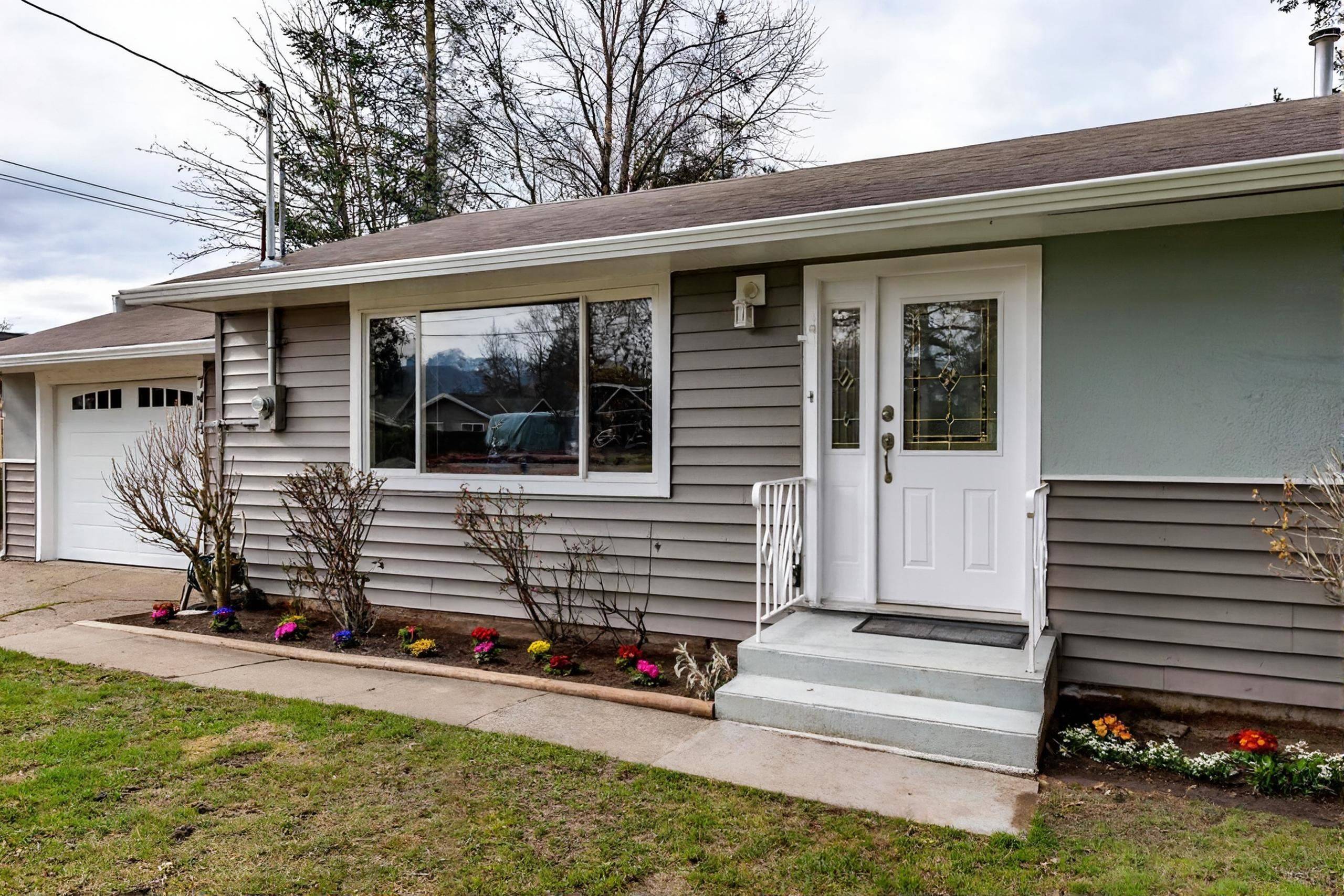 Chilliwack, BC V2R 1K3,7413 Leary CRES