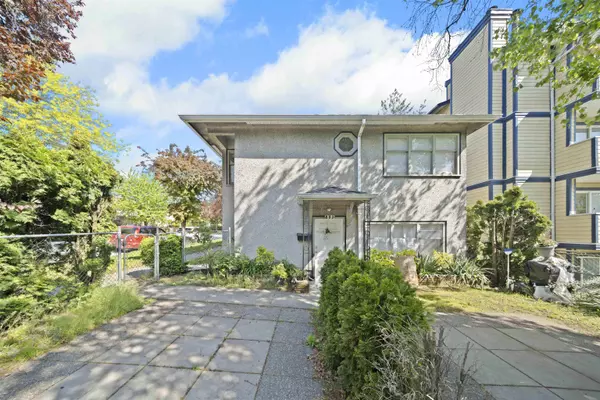 8594 Fremlin ST, Vancouver, BC V6P 3X2