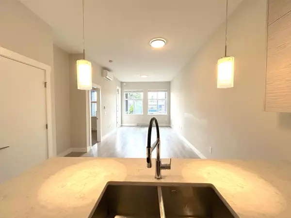 Abbotsford, BC V2S 0L7,2120 Gladwin RD #209