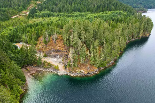 Nelson Island, BC V0N 1G0,DL 2732 Vangaurd Bay