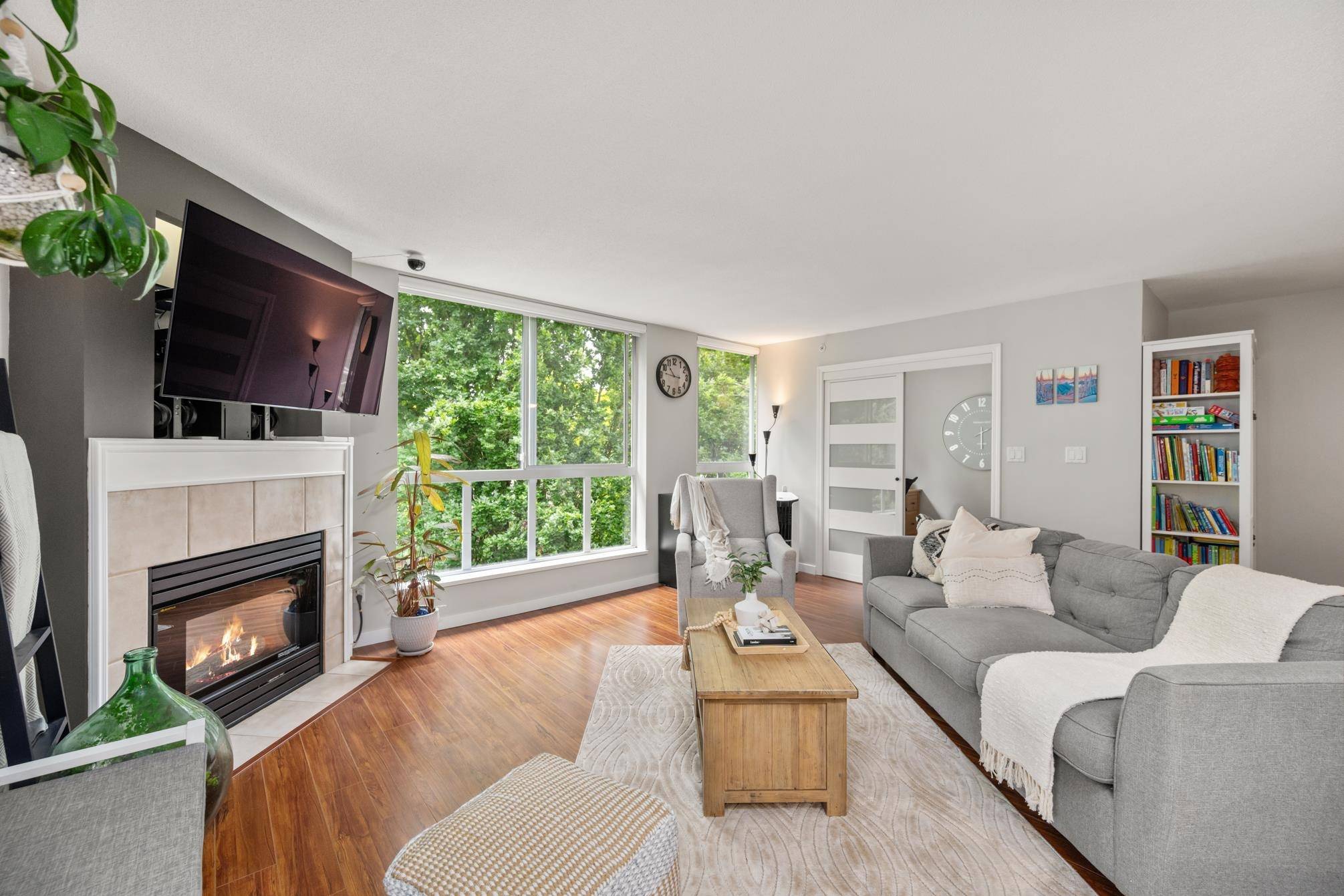 Port Coquitlam, BC V3C 1Z1,2485 Atkins AVE #PH5