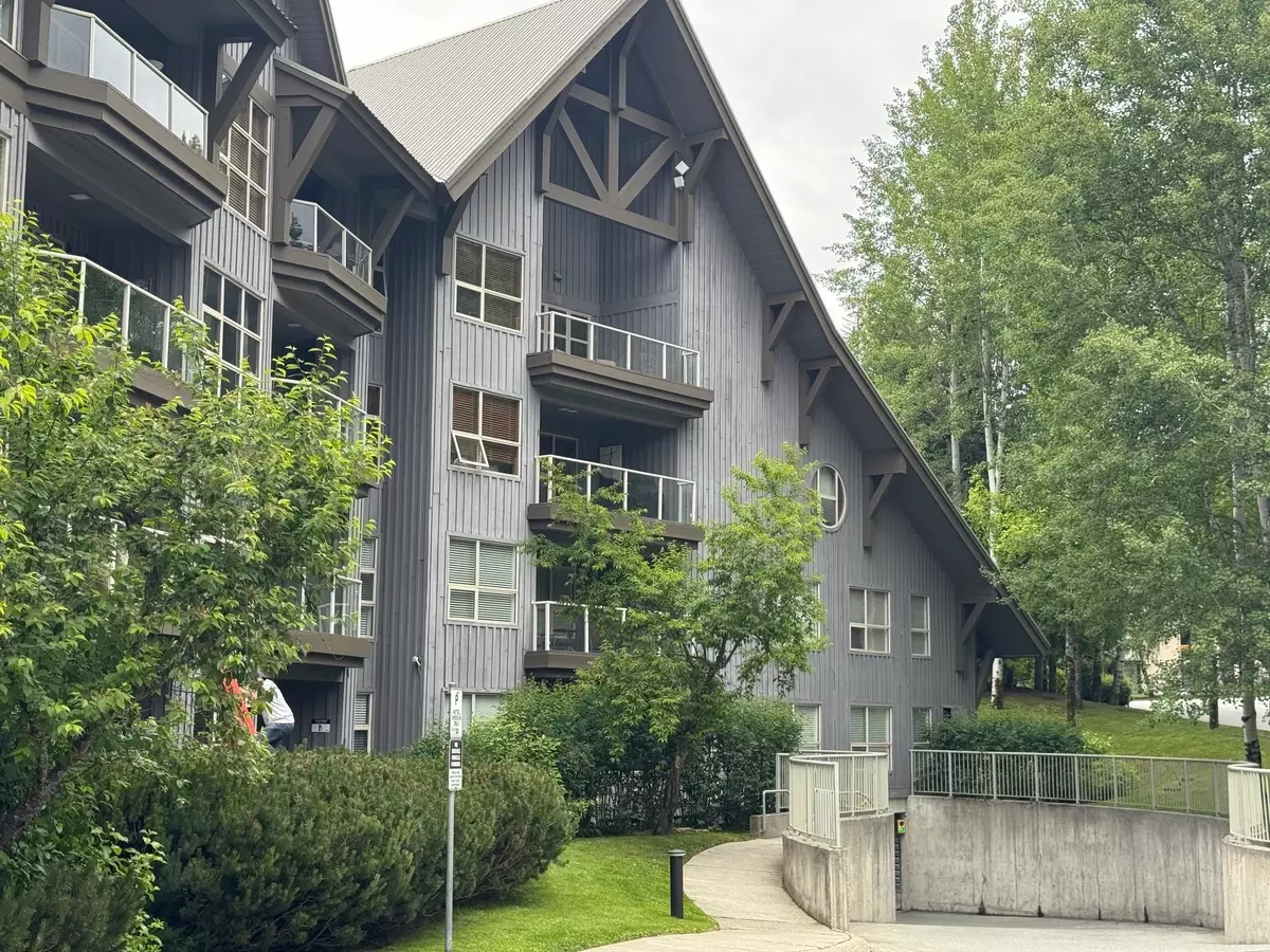 Whistler, BC V8E 1G1,4800 Spearhead DR #432