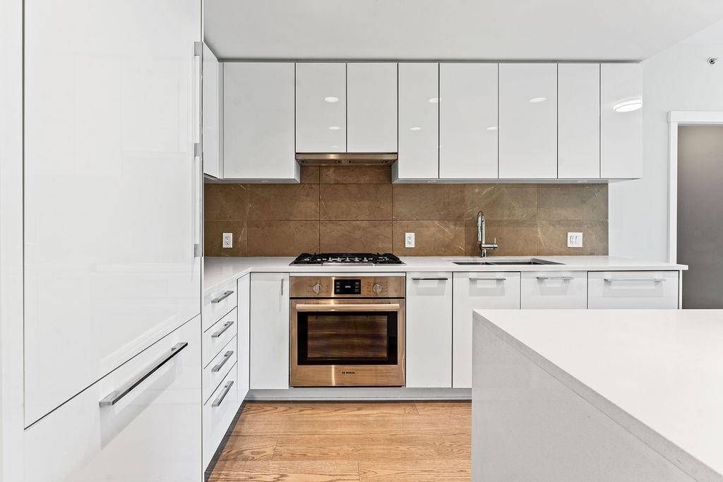 Vancouver, BC V6S 0L3,3563 Ross DR #326