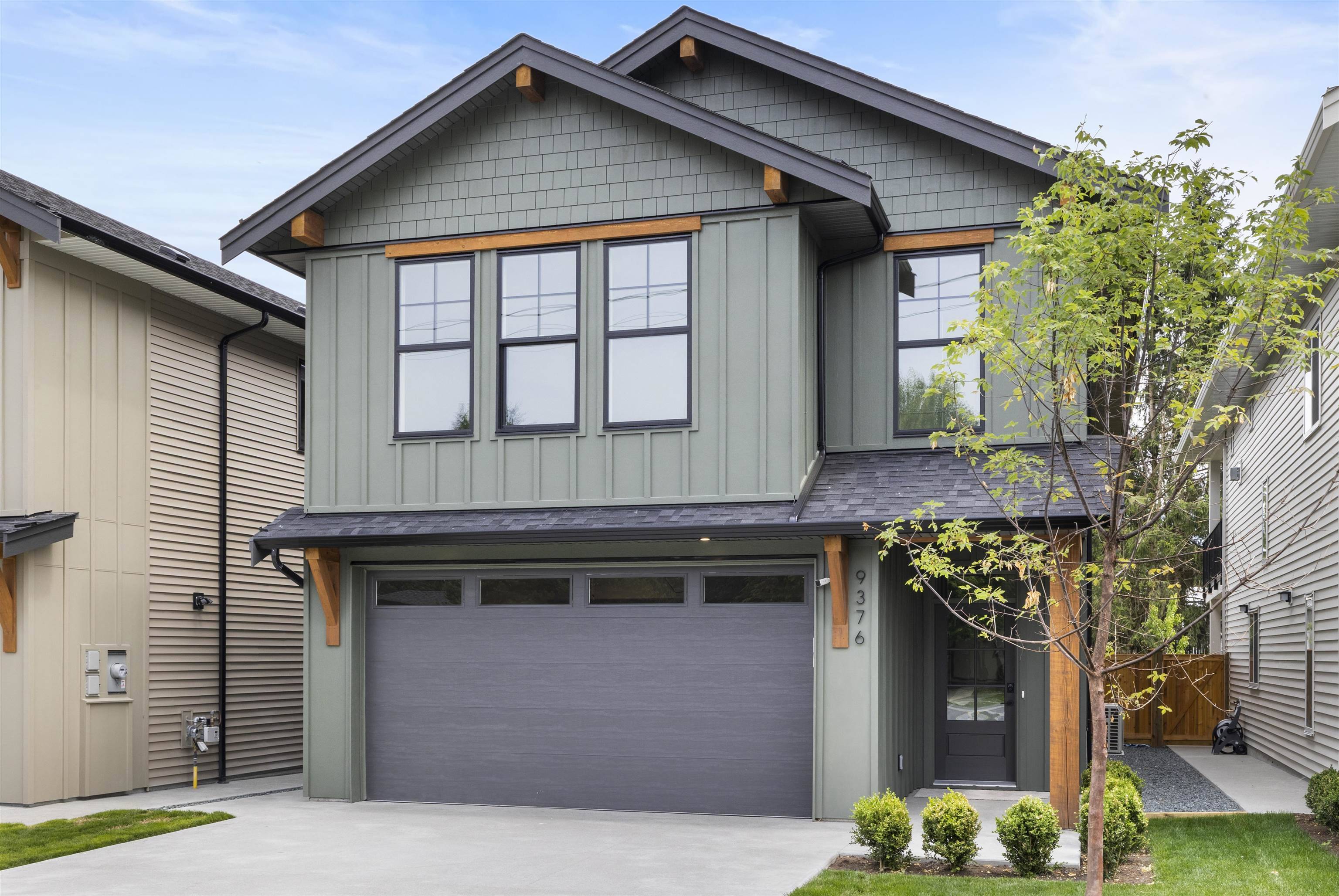 9376 Mcnaught RD, Chilliwack, BC V2P 6E8
