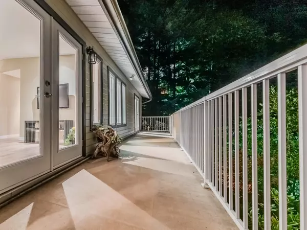 Hope, BC V0X 1L1,21292 Mallard DR