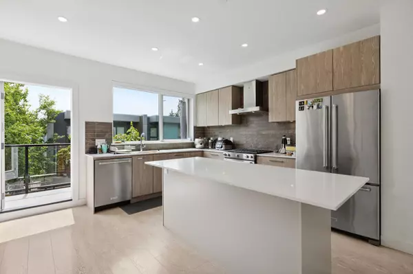 3597 Malsum DR #38, North Vancouver, BC V7G 0B2
