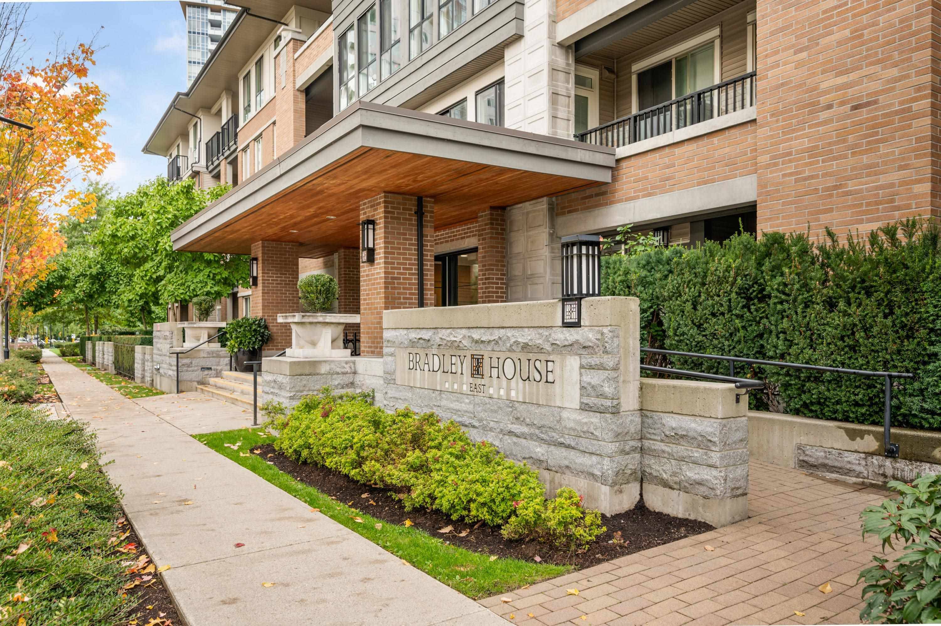 Coquitlam, BC V3B 0L1,3107 Windsor Gate #108