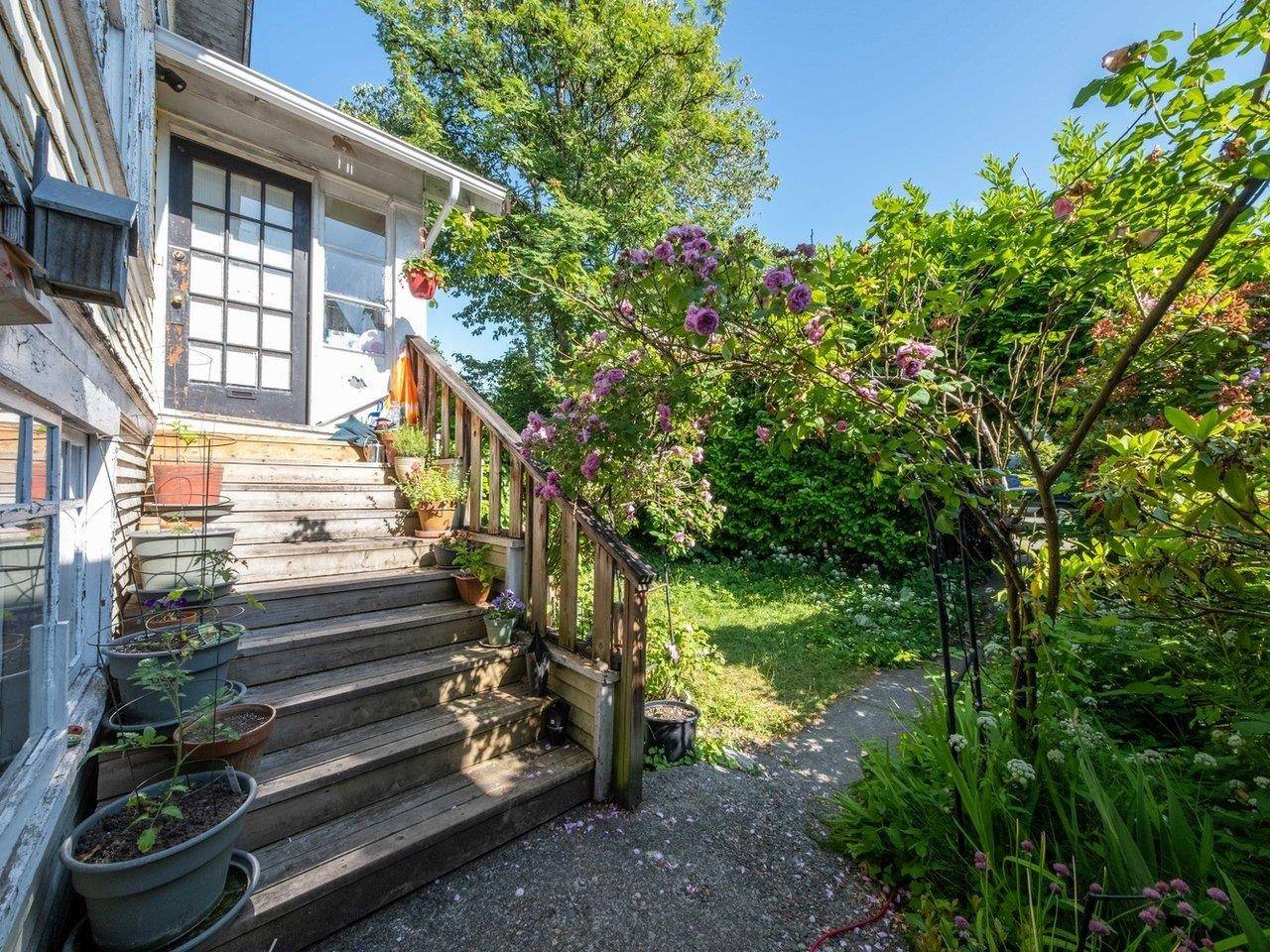 Vancouver, BC V6R 2M5,4579 W 11th AVE