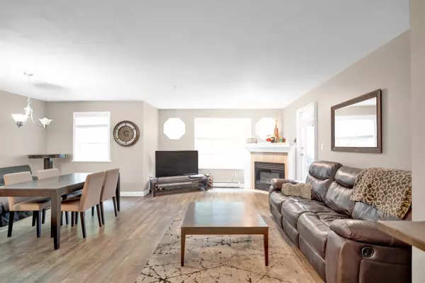5909 177b ST #107, Surrey, BC V3S 4J7