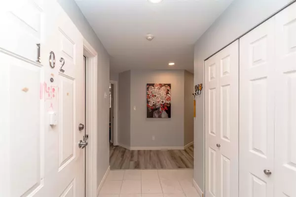 Abbotsford, BC V2S 1L4,33675 Marshall RD #102