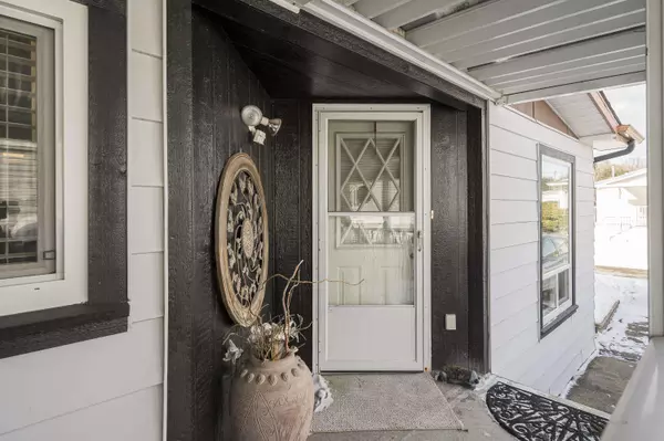 Langley, BC V4W 2T3,27111 0 AVE #141
