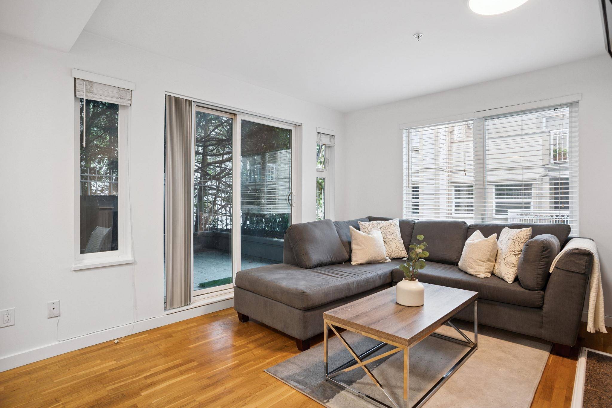 725 W 7 AVE #104, Vancouver, BC V5Z 1B9