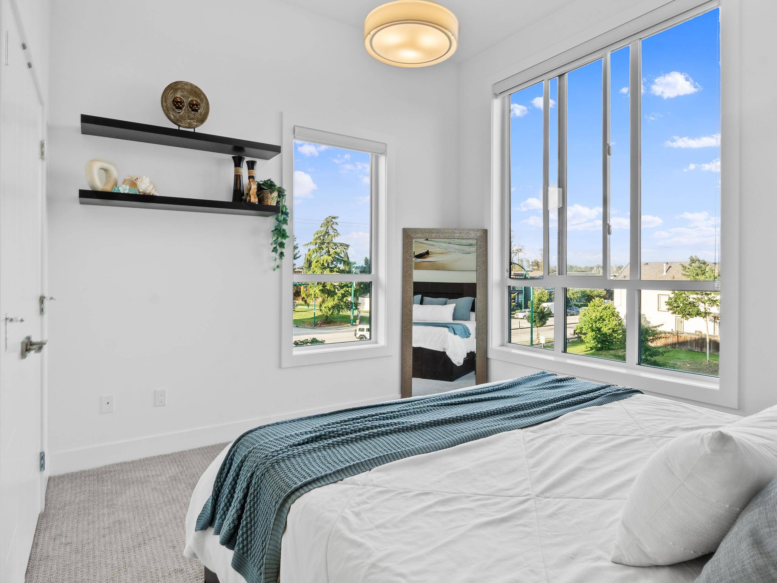 7177 194a ST #10, Surrey, BC V4N 6V6