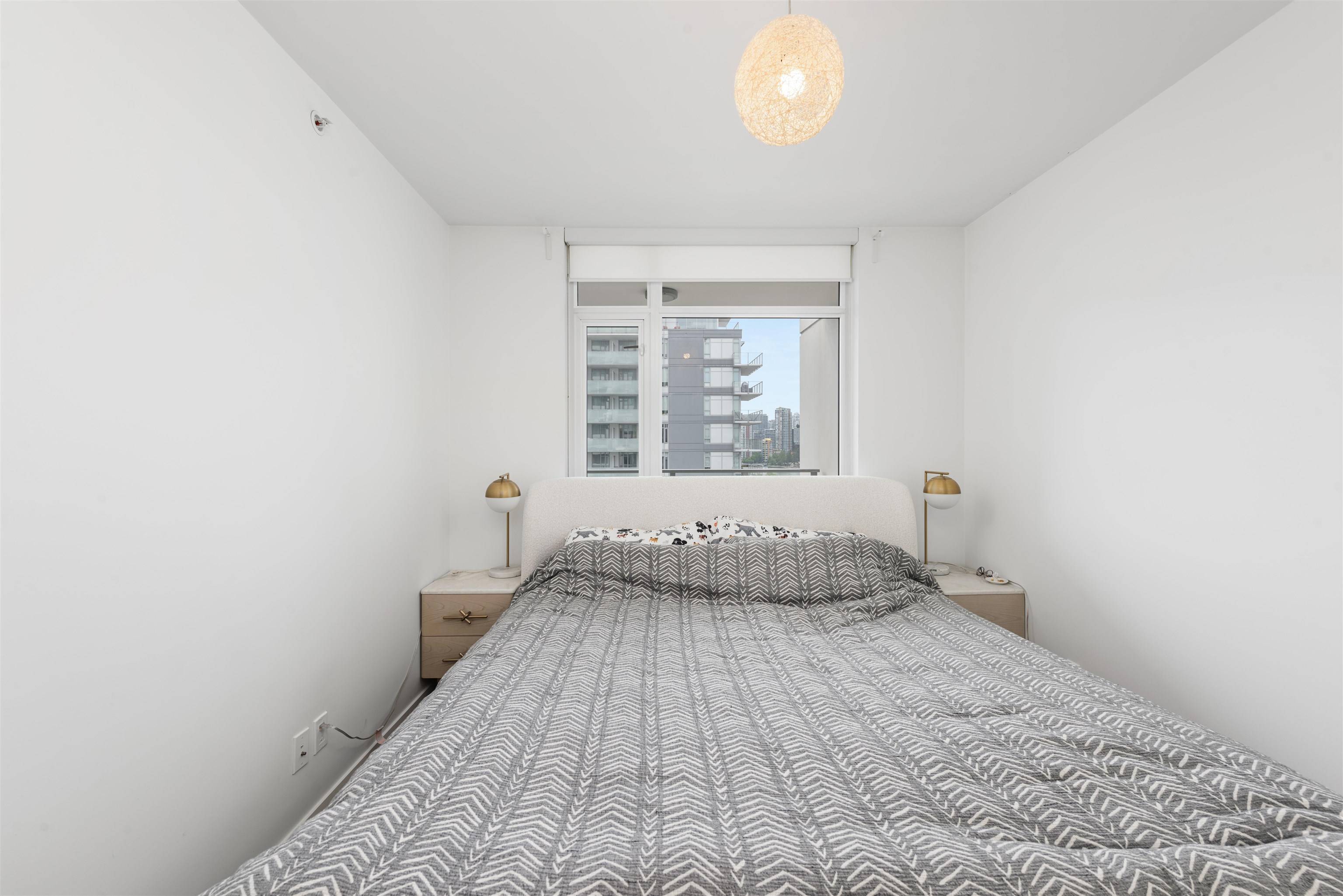 110 Switchmen ST #1103 Vancouver, BC V6A 0C6