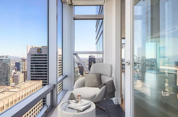 Vancouver, BC V6E 4V2,1111 Alberni ST #4304