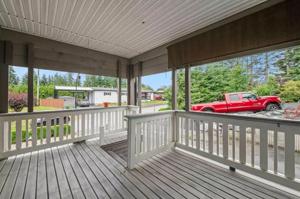 Langley, BC V4W 2S9,27111 0 AVE #13